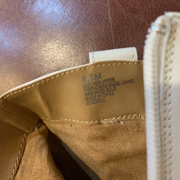 GB White Leather Cowgirl Ankle Boots Women's 8.5M - Picture 7 of 9